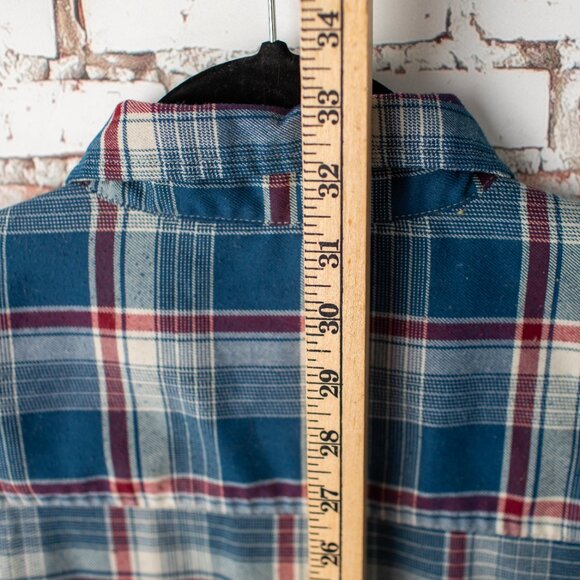 SwissTech Men’s Plaid Button Down Shirt Blue Red White Check Size Large 42–44 - Picture 8 of 9